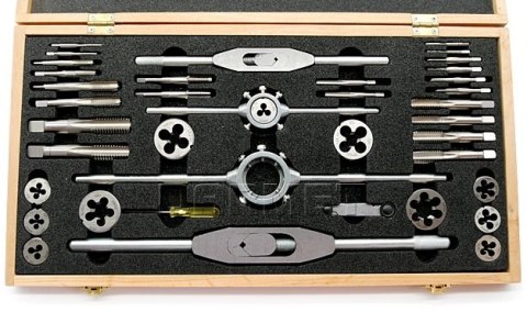 ZESTAW NARZĘDZI DO GWINTOWANIA M3-M20 HSS CZD-40